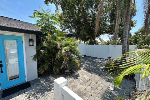 Apartment in Orlando, Florida 2 bedrooms, 76.83 sq.m. № 2237766 - photo 2