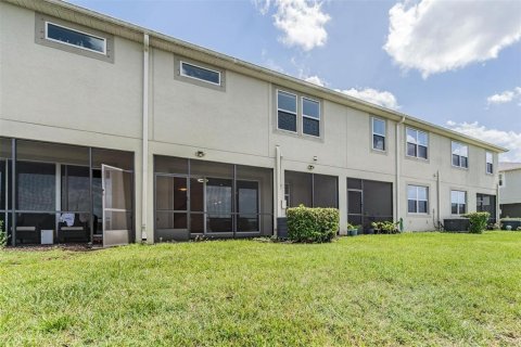 Townhouse in Lutz, Florida 3 bedrooms, 208.38 sq.m. № 1853473 - photo 28