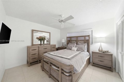 Villa ou maison à vendre à Miami, Floride: 5 chambres, 350.43 m2 № 2189033 - photo 20