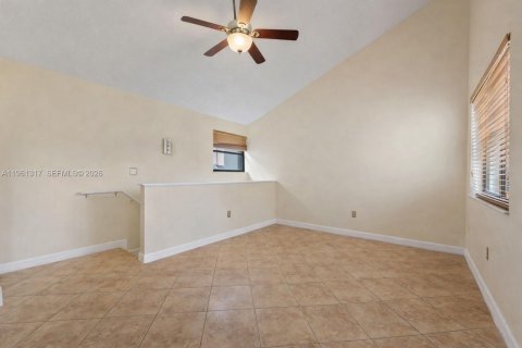 Condominio en alquiler en Miami, Florida, 3 dormitorios, 118.45 m2 № 2023210 - foto 6