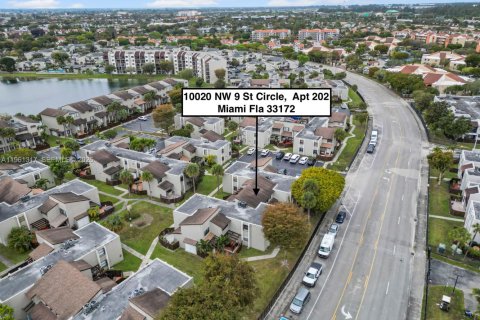 Condominio en alquiler en Miami, Florida, 3 dormitorios, 118.45 m2 № 2023210 - foto 27