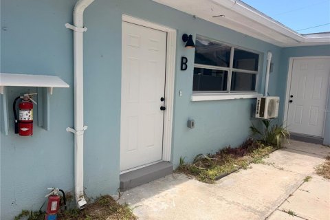 Appartement à louer à Madeira Beach, Floride: 1 chambre, 39.48 m2 № 2198331 - photo 2
