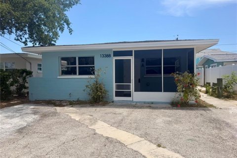 Apartment in Madeira Beach, Florida 1 bedroom, 39.48 sq.m. № 2198331