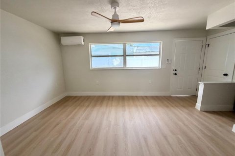 Appartement à louer à Madeira Beach, Floride: 1 chambre, 39.48 m2 № 2198331 - photo 3