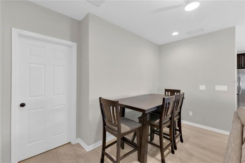 House in Kissimmee, Florida 4 bedrooms, 176.51 sq.m. № 2226797 - photo 7
