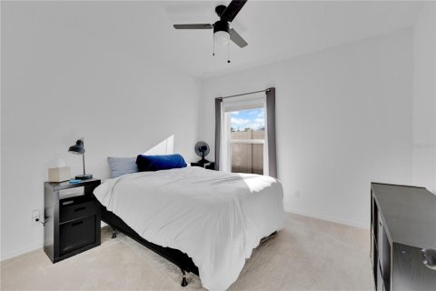 House in Kissimmee, Florida 4 bedrooms, 176.51 sq.m. № 2226797 - photo 21