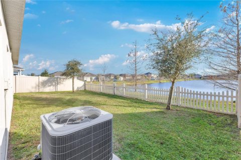 House in Kissimmee, Florida 4 bedrooms, 176.51 sq.m. № 2226797 - photo 29