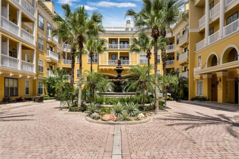 Copropriété à vendre à Orlando, Floride: 1 chambre, 71.91 m2 № 2389309 - photo 4