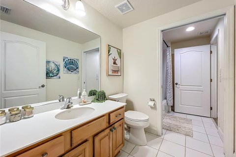 Condominio en venta en Indialantic, Florida, 3 dormitorios, 184.88 m2 № 2147413 - foto 17