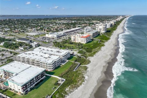 Condominio en venta en Indialantic, Florida, 3 dormitorios, 184.88 m2 № 2147413 - foto 2