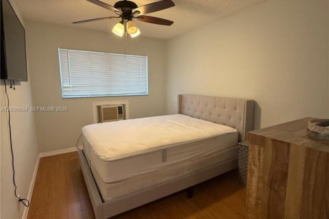 Copropriété à vendre à Hallandale Beach, Floride: 2 chambres, 78.78 m2 № 2091161 - photo 17