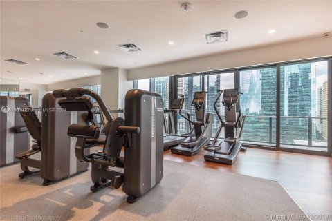 Condominio en venta en Miami, Florida, 3 dormitorios, 119.01 m2 № 1703134 - foto 26
