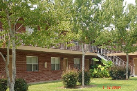 Appartement à louer à Fort Walton Beach, Floride: 1 chambre, 65.03 m2 № 590275 - photo 1