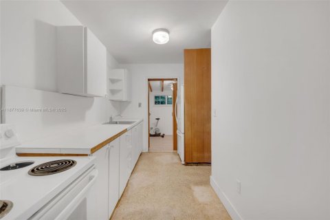 Купить виллу или дом в Майами, Флорида 3 спальни, 204.94м2, № 1930726 - фото 10