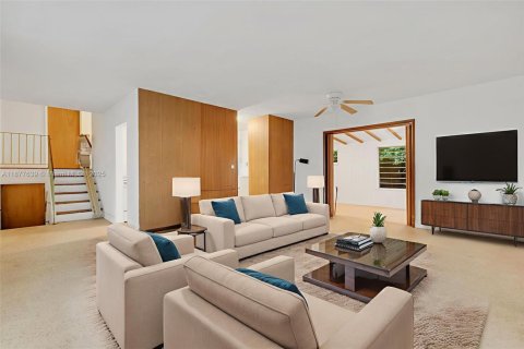 Купить виллу или дом в Майами, Флорида 3 спальни, 204.94м2, № 1930726 - фото 3