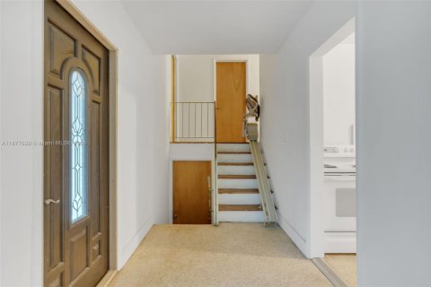 Купить виллу или дом в Майами, Флорида 3 спальни, 204.94м2, № 1930726 - фото 5