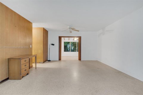 Купить виллу или дом в Майами, Флорида 3 спальни, 204.94м2, № 1930726 - фото 6