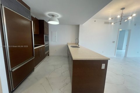 Copropriété à louer à Miami, Floride: 2 chambres, 121.98 m2 № 1644811 - photo 9