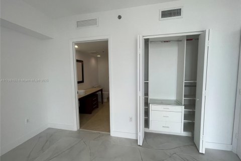 Copropriété à louer à Miami, Floride: 2 chambres, 121.98 m2 № 1644811 - photo 19