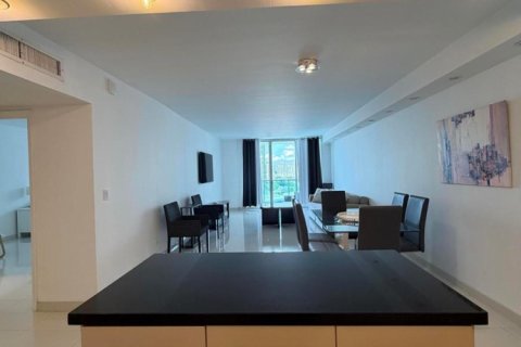 Condo in Sunny Isles Beach, Florida, 1 bedroom № 2181111 - photo 9