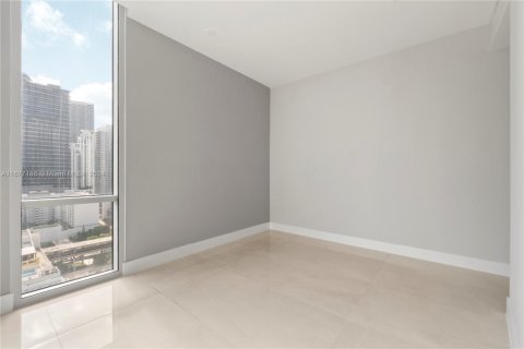 Condo in Miami, Florida, 3 bedrooms  № 2066080 - photo 17