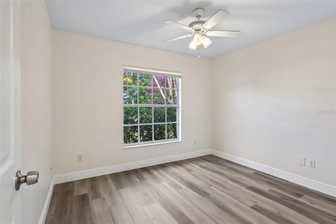 Casa en venta en Orlando, Florida, 3 dormitorios, 116.41 m2 № 2414911 - foto 19