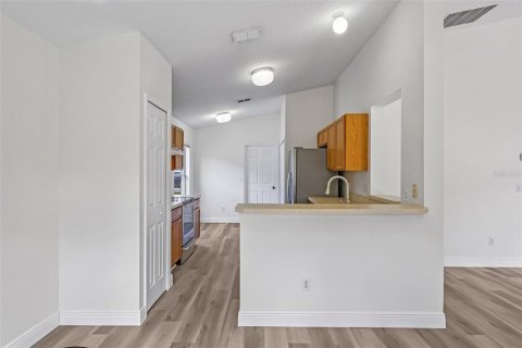 Casa en venta en Orlando, Florida, 3 dormitorios, 116.41 m2 № 2414911 - foto 9