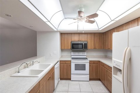 Condo in Punta Gorda, Florida, 2 bedrooms  № 1835172 - photo 3