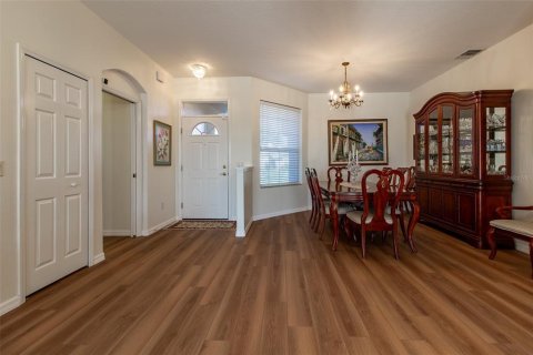 Casa en venta en Ocala, Florida, 3 dormitorios, 194.44 m2 № 1904752 - foto 6