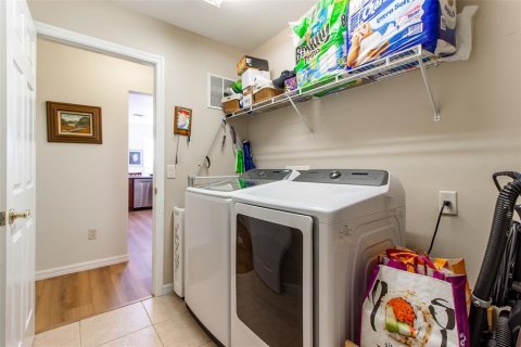Casa en venta en Ocala, Florida, 3 dormitorios, 194.44 m2 № 1904752 - foto 28