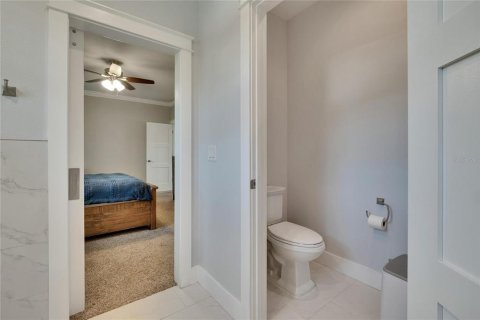 House in Tampa, Florida 3 bedrooms, 152.08 sq.m. № 1801889 - photo 27