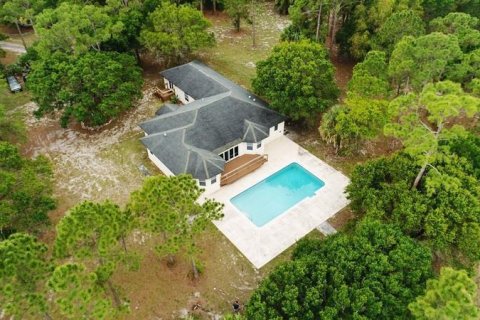 House in Loxahatchee Groves, Florida 6 bedrooms, 308.16 sq.m. № 2175948 - photo 13