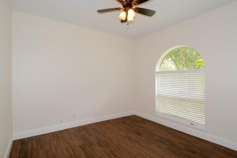House in Loxahatchee Groves, Florida 6 bedrooms, 308.16 sq.m. № 2175948 - photo 5