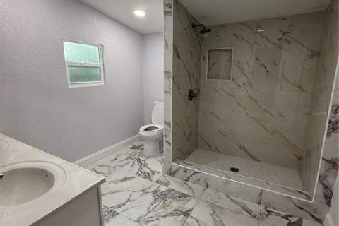 Casa en venta en Leesburg, Florida, 4 dormitorios, 187.2 m2 № 1450030 - foto 15