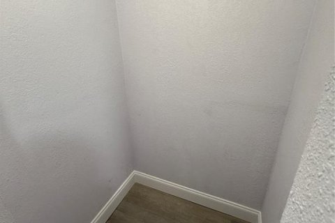 Casa en venta en Leesburg, Florida, 4 dormitorios, 187.2 m2 № 1450030 - foto 19