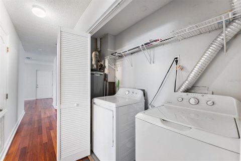 Купить кондоминиум в Орландо, Флорида 6 комнат, 92.25м2, № 1796673 - фото 23