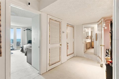 Condo in Ormond Beach, Florida, 2 bedrooms  № 2220773 - photo 28