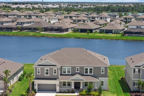 Купить виллу или дом в Брейдентон, Флорида 15 комнат, 449.46м2, № 1642359 - фото 3