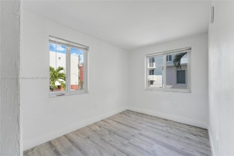 Immobilier commercial à vendre à Miami, Floride № 1764296 - photo 7