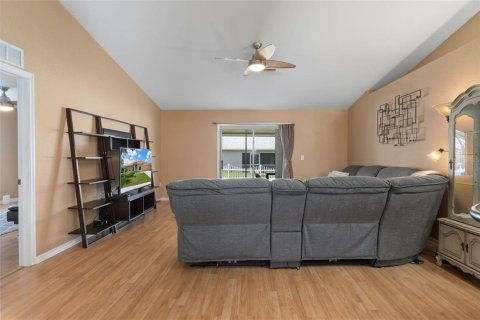 House in Brooksville, Florida 4 bedrooms, 163.69 sq.m. № 2203695 - photo 12
