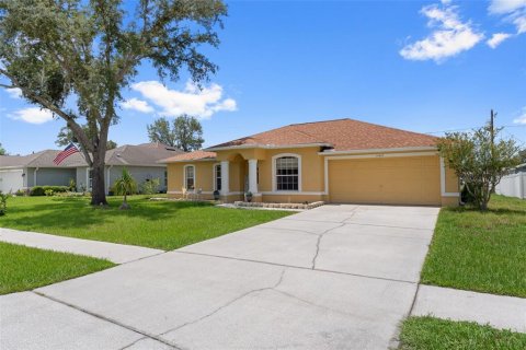 House in Brooksville, Florida 4 bedrooms, 163.69 sq.m. № 2203695 - photo 6