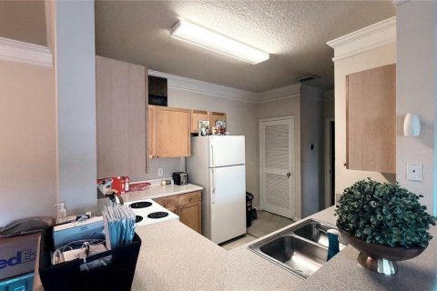 Condo in Orlando, Florida, 1 bedroom  № 2222235 - photo 5