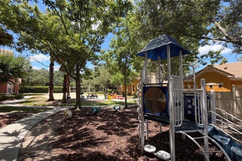 Condo in Orlando, Florida, 1 bedroom  № 2222235 - photo 14