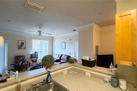 Condo in Orlando, Florida, 1 bedroom  № 2222235 - photo 7