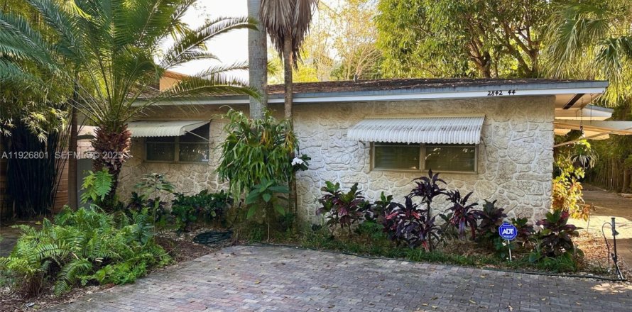 Villa ou maison à Miami, Floride 1 chambre, 55.74 m2 № 1985917
