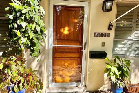 Villa ou maison à louer à Miami, Floride: 1 chambre, 55.74 m2 № 1985917 - photo 2