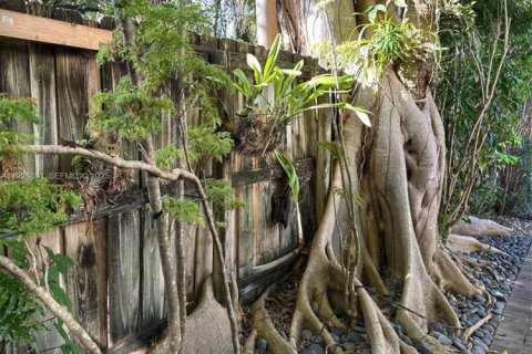 Villa ou maison à louer à Miami, Floride: 1 chambre, 55.74 m2 № 1985917 - photo 23