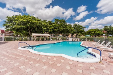Copropriété à louer à Margate, Floride: 1 chambre, 68.65 m2 № 1877743 - photo 3
