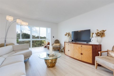 Copropriété à louer à Margate, Floride: 1 chambre, 68.65 m2 № 1877743 - photo 10