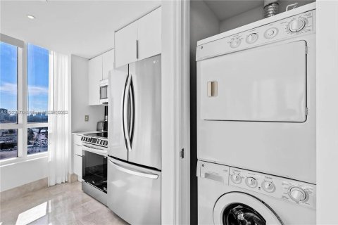 Copropriété à vendre à Miami Beach, Floride: 1 chambre, 91.04 m2 № 2013544 - photo 8